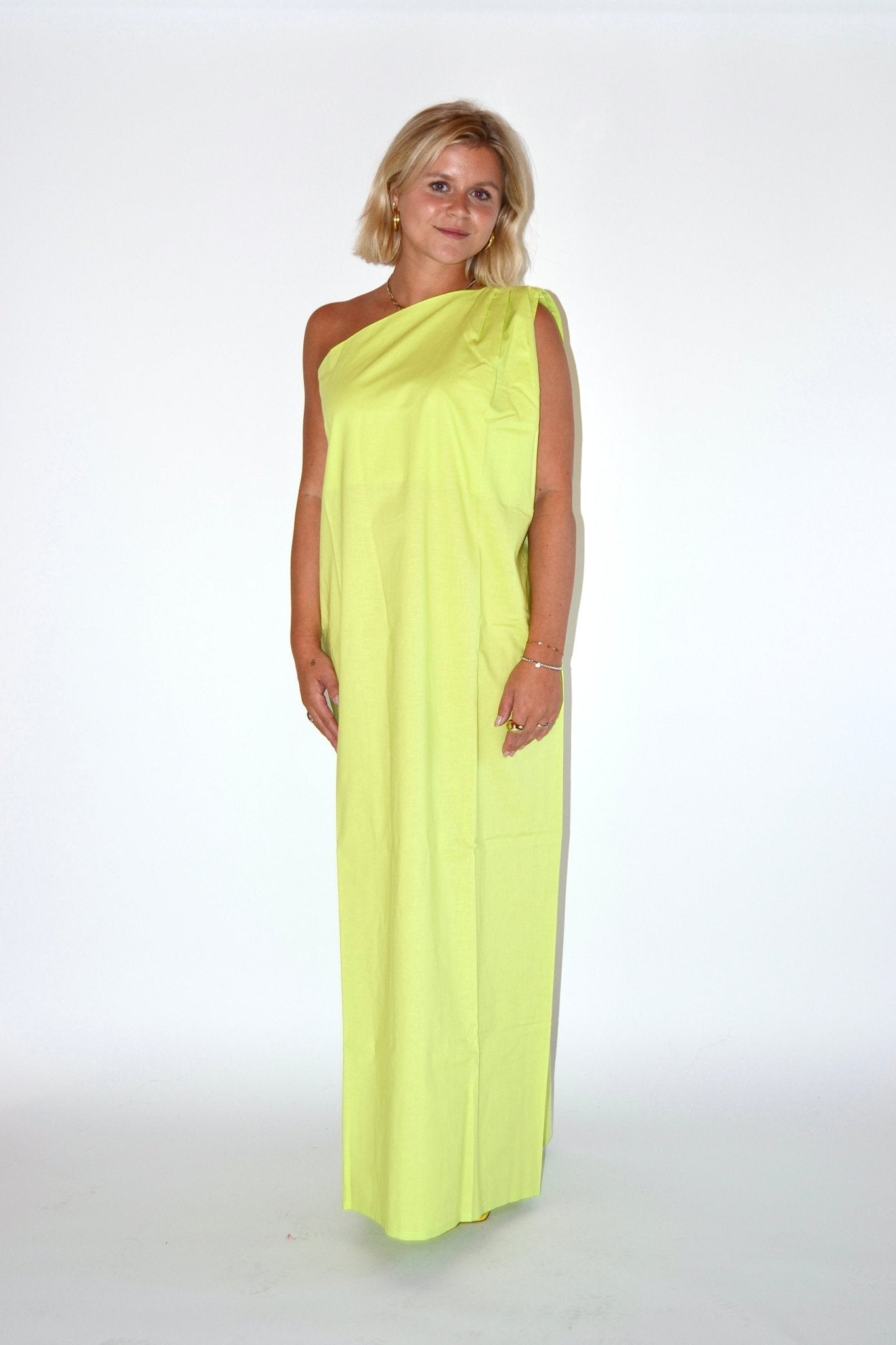 OFF-THE-SHOULDER DRESS LIME GREEN OFF-THE-SHOULDER DRESS LIME GREEN