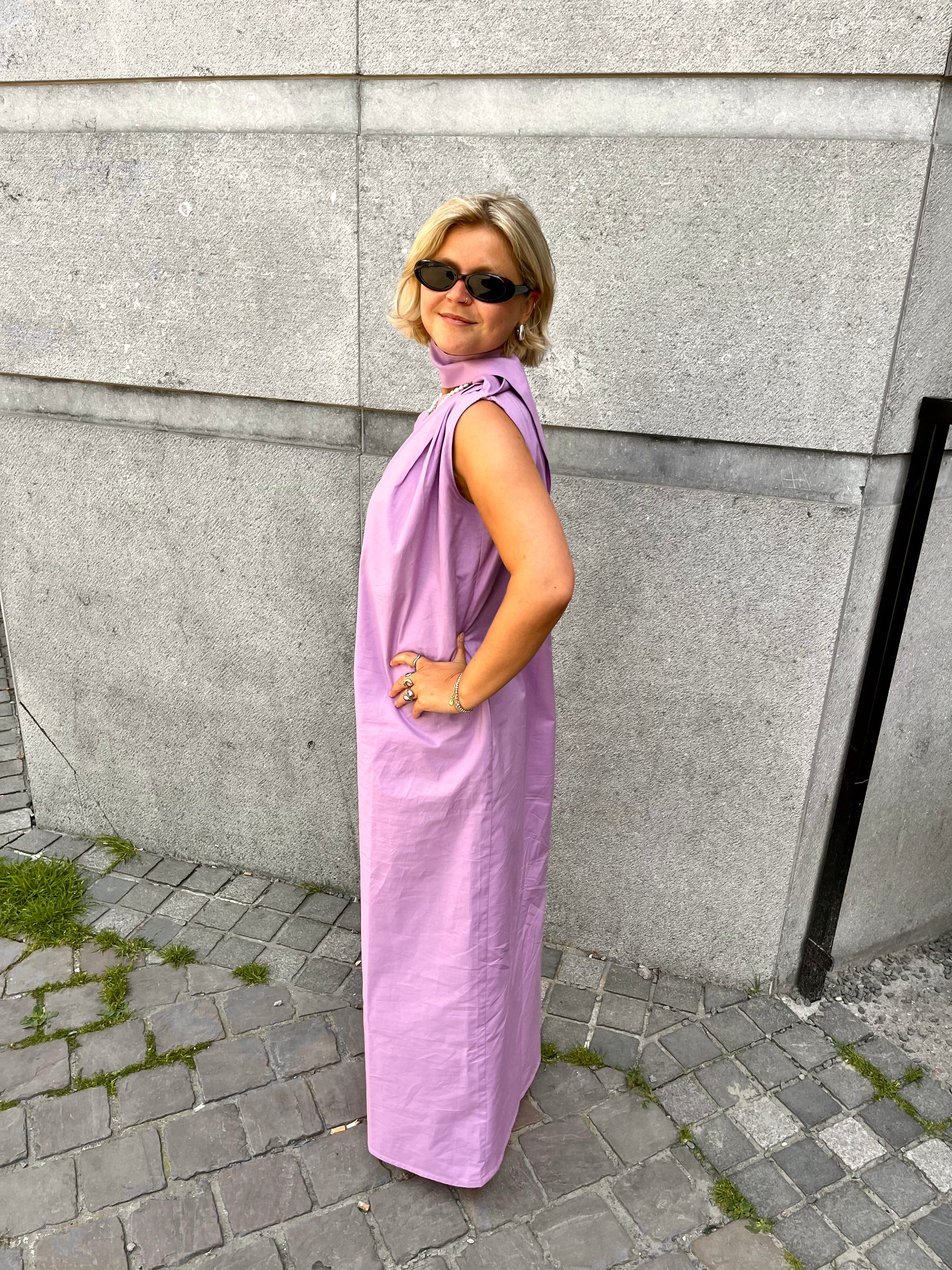 OFF-THE-SHOULDER DRESS LAVENDER