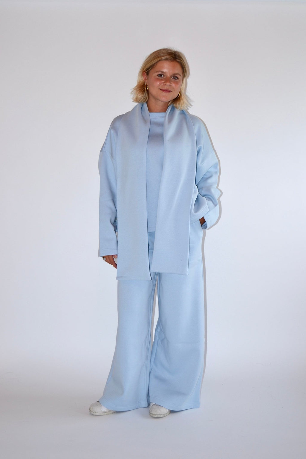COMING SOON - EASY SET SWEATER & SCARF - LIGHT BLUE - WHERE'ELS