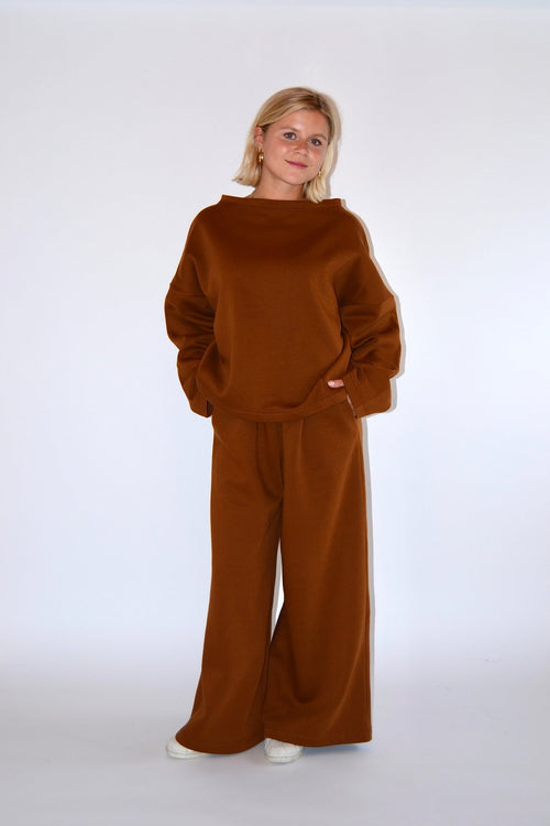EASY SET SWEATER & SCARF - BROWN - WHERE'ELS