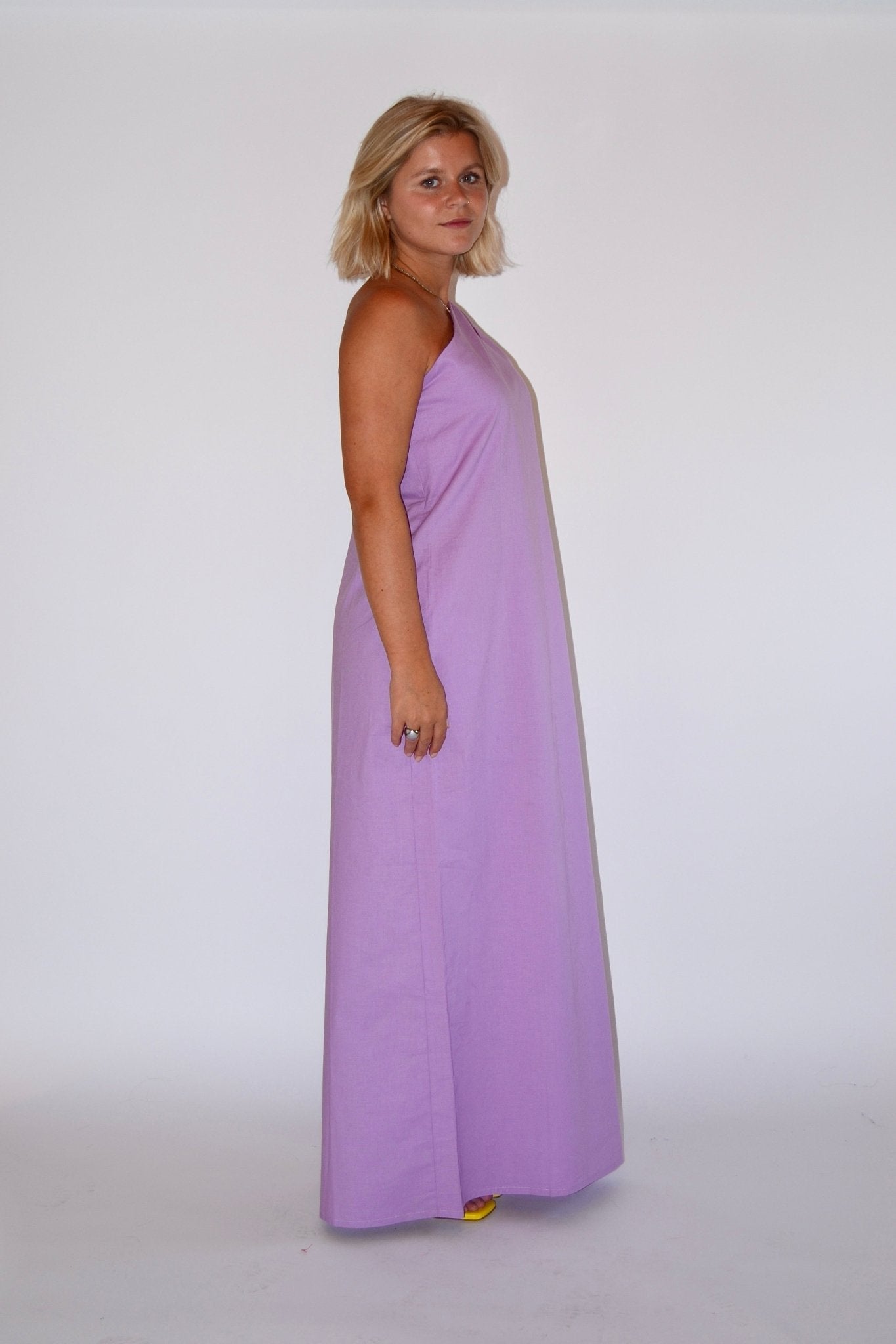OFF-THE-SHOULDER DRESS LAVENDER WHERE'ELS OFF-THE-SHOULDER DRESS LAVENDER WHERE'ELS