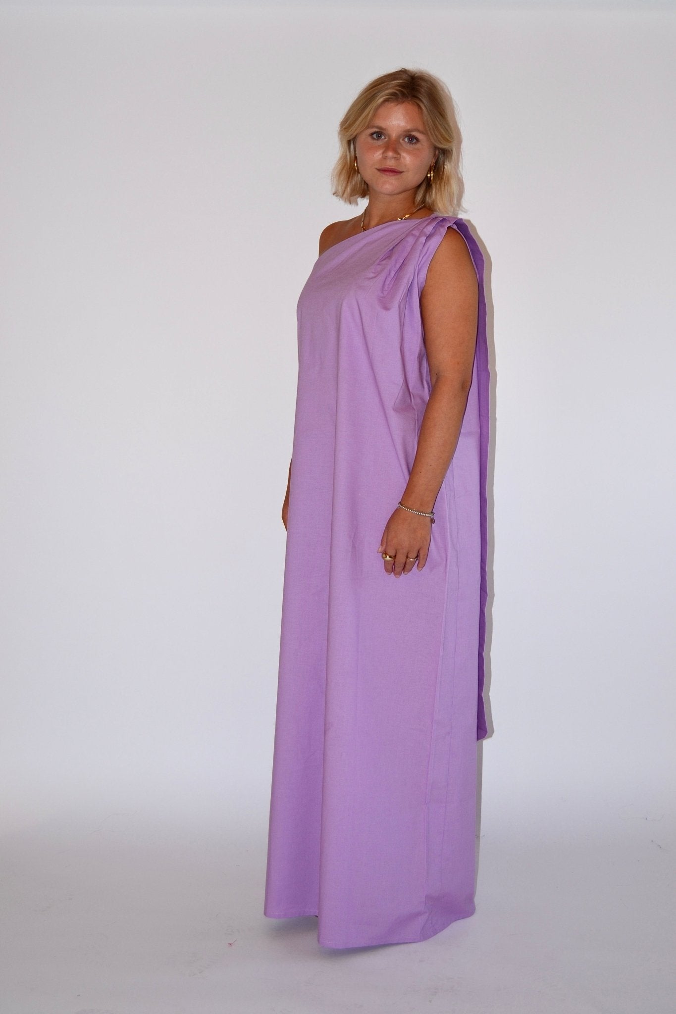 OFF - THE - SHOULDER DRESS LAVENDER - WHERE'ELS