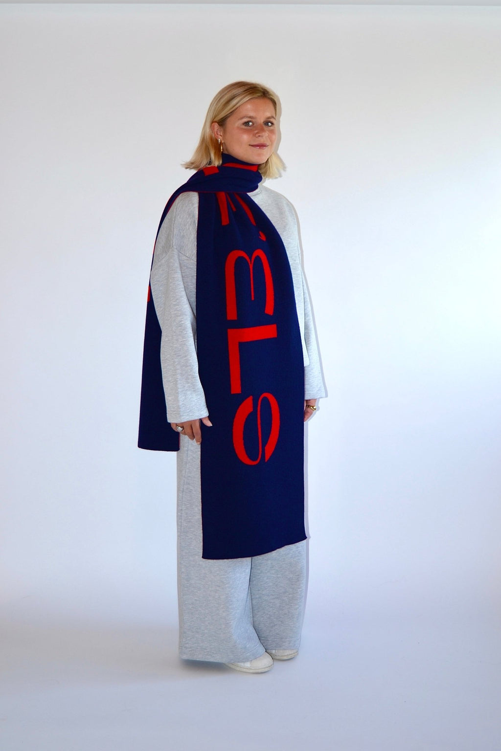 SCARF RED/NAVY - WHERE'ELS