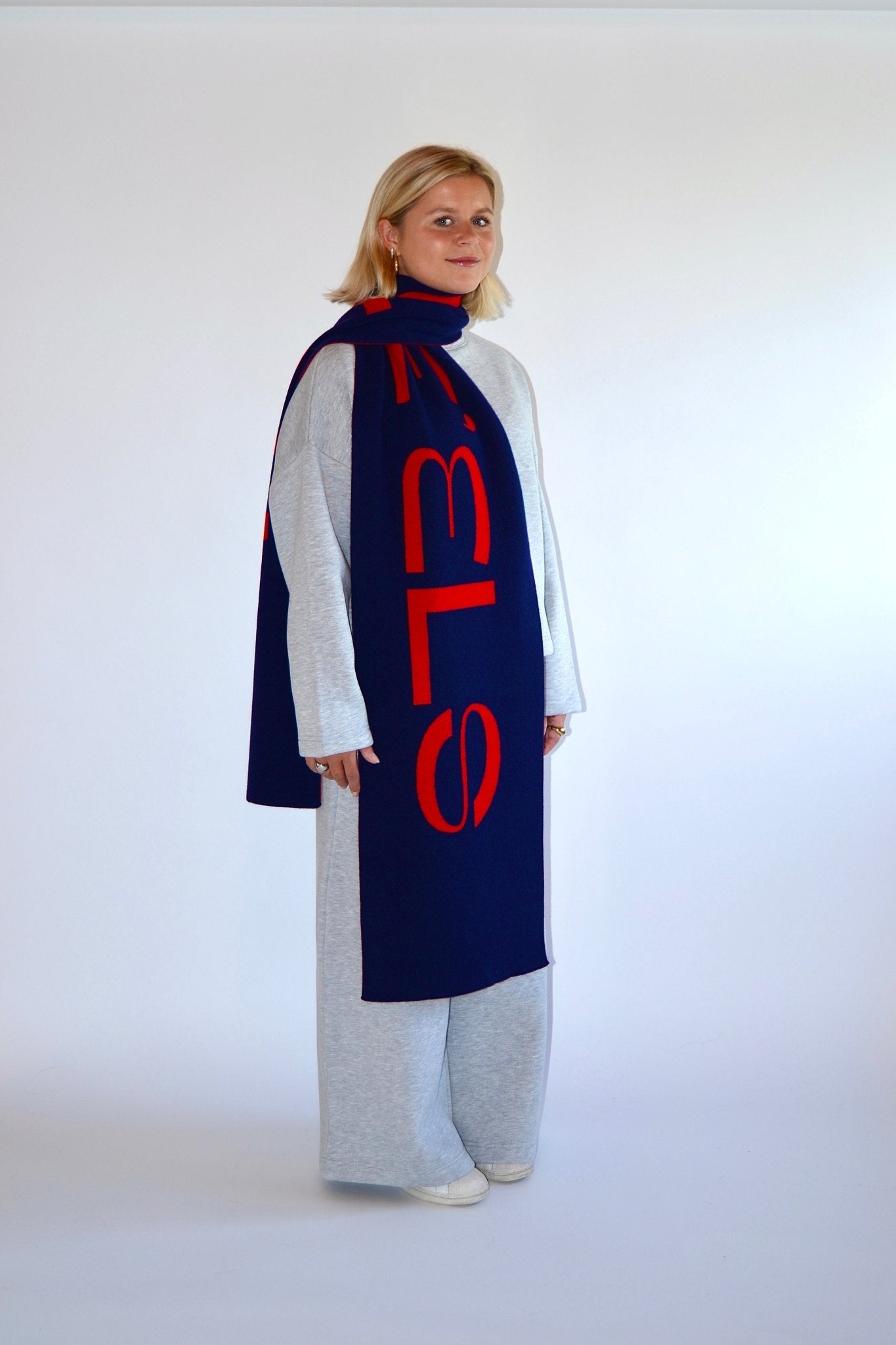 SCARF RED/NAVY - WHERE'ELS
