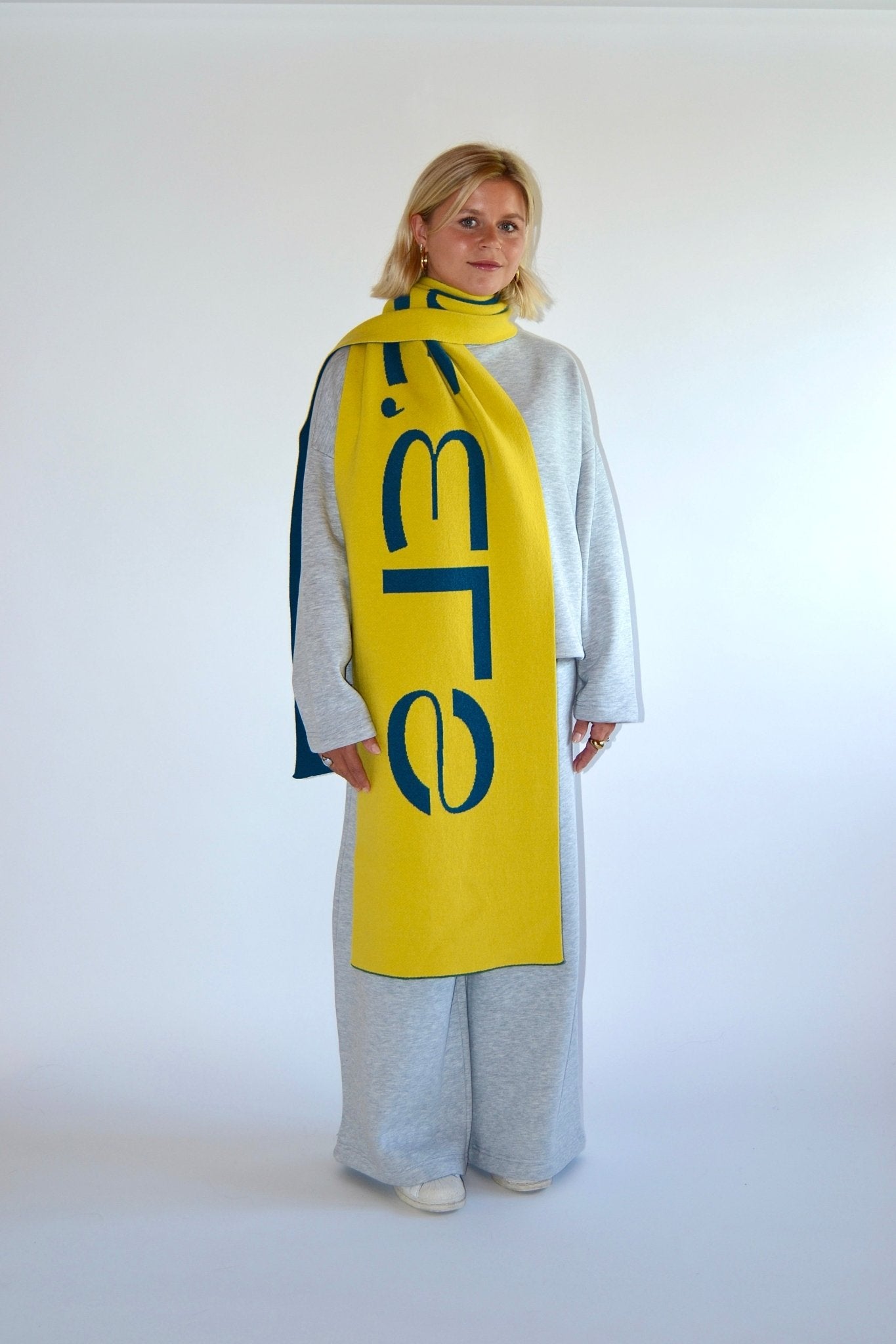 SCARF YELLOW/BLUE - WHERE'ELS