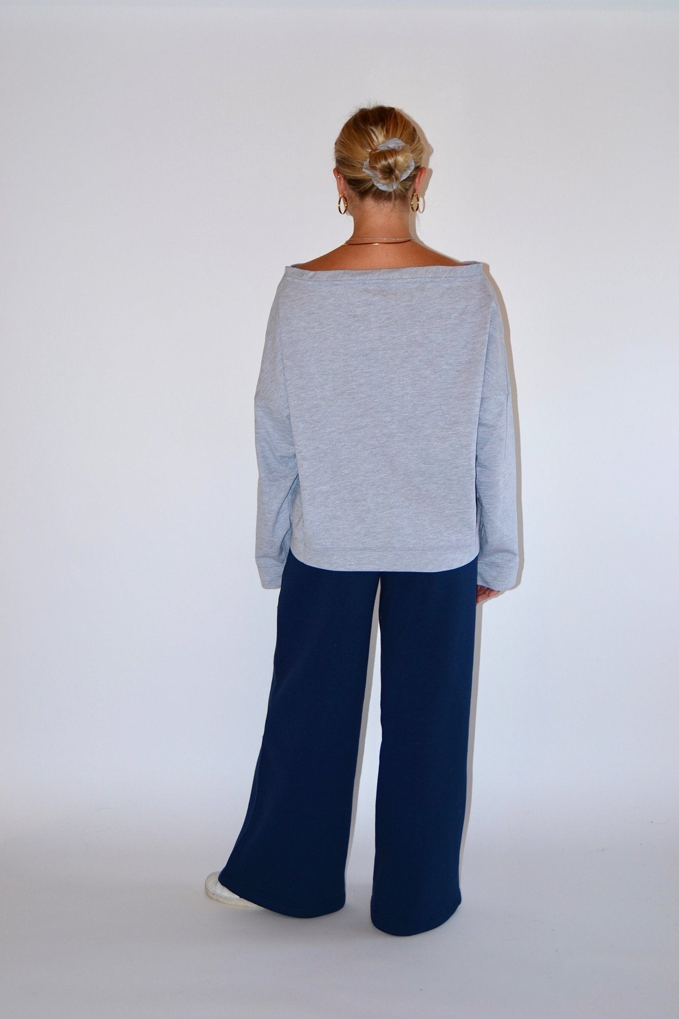 SUNSET SWEATER GREY - WHERE'ELS
